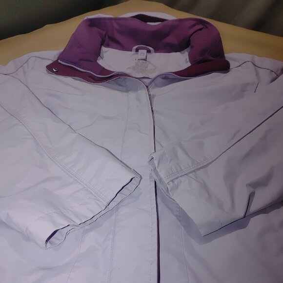 LL Bean Jacket Coat Size XL Lavender Plum Purple Nylon Hooded Windbreaker Shell - Picture 3 of 12